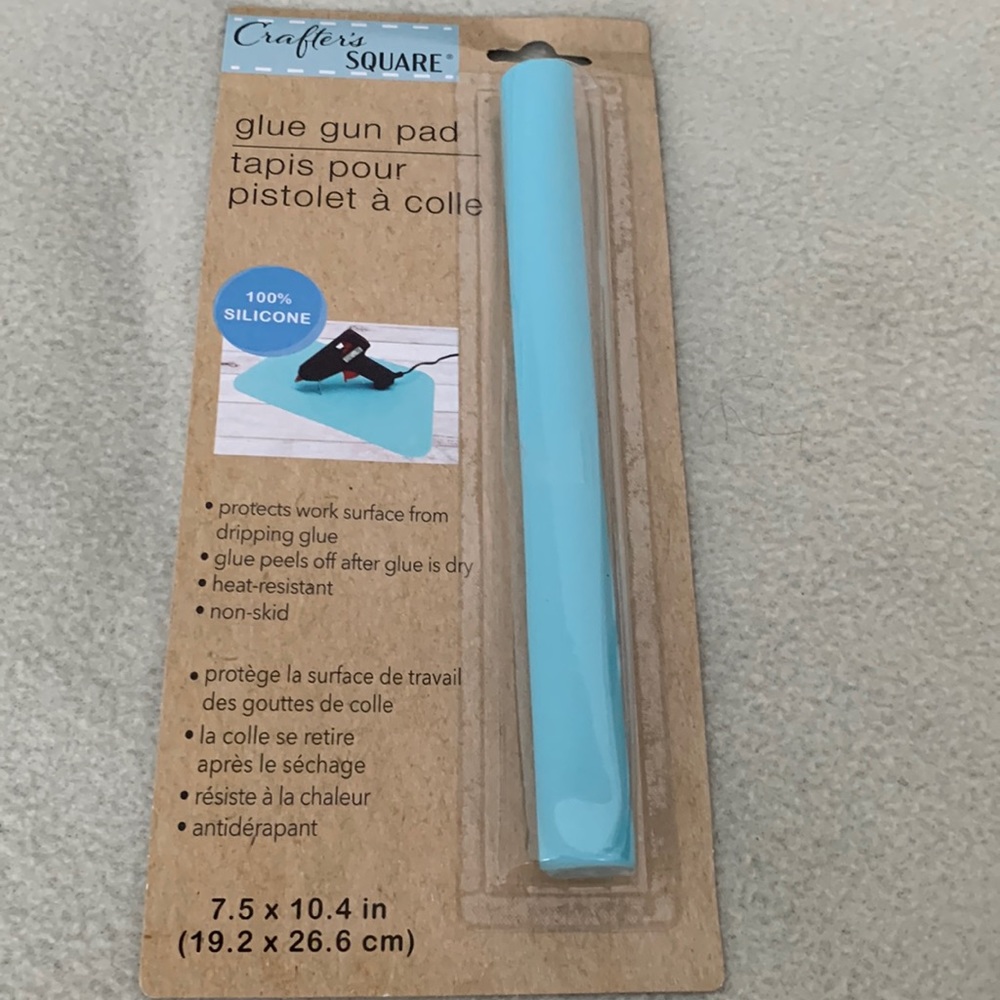 Blue glue gun pad